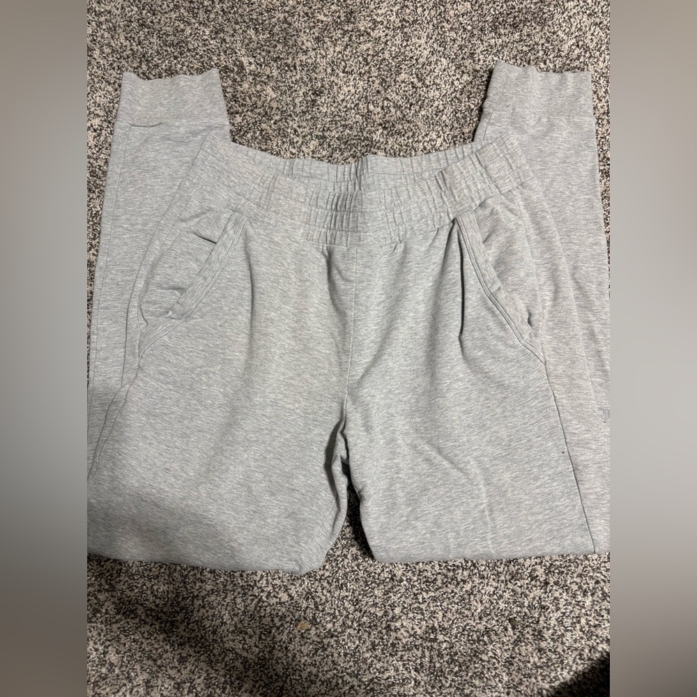 All joggers